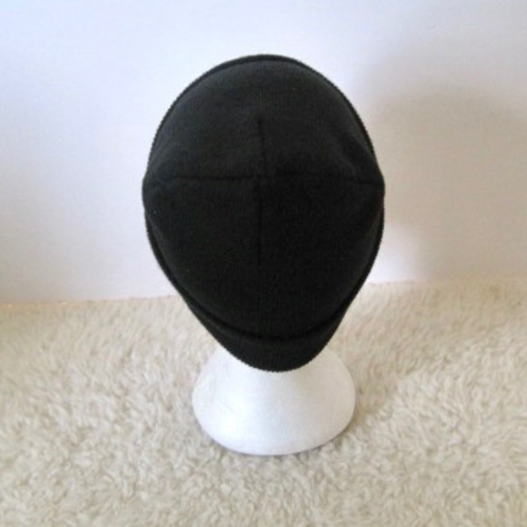 Montreal Canadians NHL Cuff Knit Beanie - Picture 3 of 7